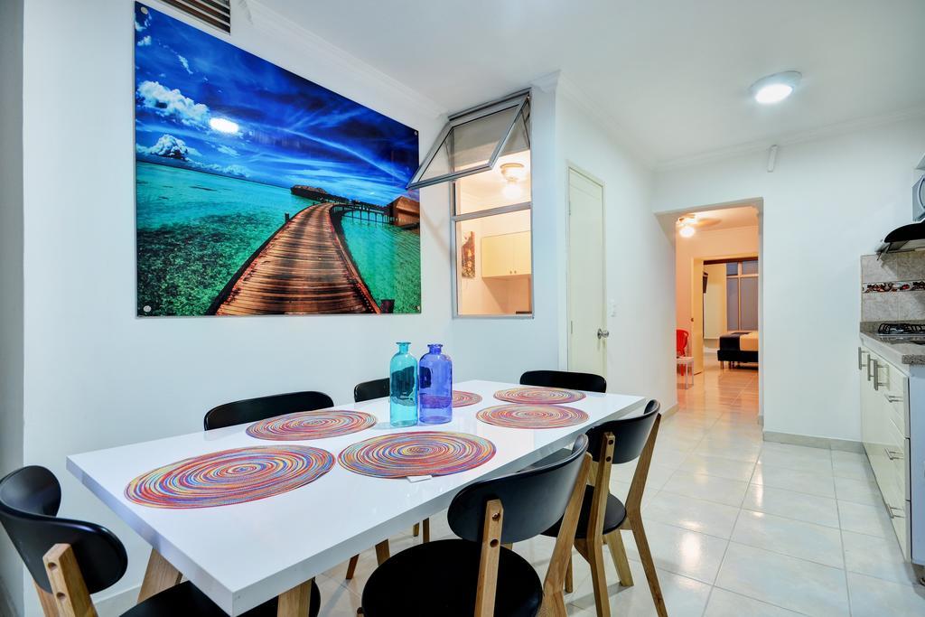 Apartamentos Laureles De La 70 Medellín Exteriör bild